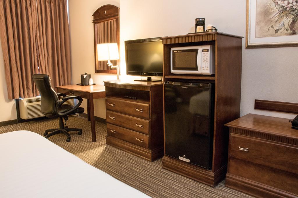 Greenstay Hotel & Suites Central สปริงฟิลด์ ภายนอก รูปภาพ